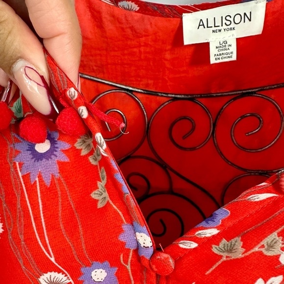 Allison New York red floral chiffon blouse size L - Picture 2 of 9